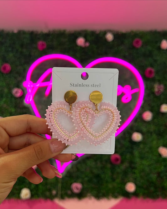 Aretes en forma de corazon