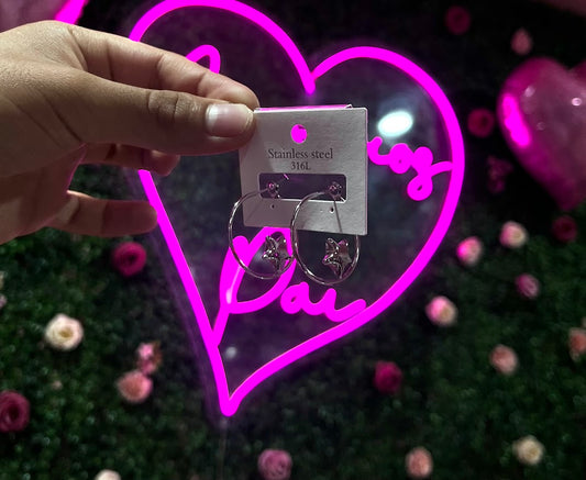 Aretes de acero inoxidable, distintas figuras