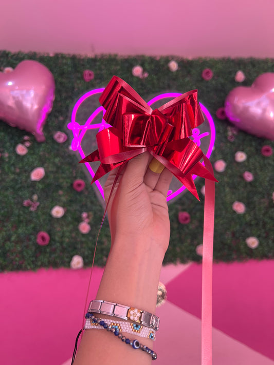 Moño rojo metalico para regalo